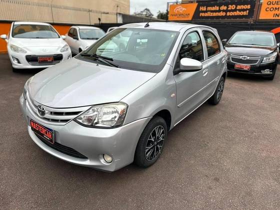 TOYOTA ETIOS 1.3 X 16V FLEX 4P AUTOMÁTICO TOYOTA ETIOS 1.3 X 16V FLEX 4P AUTOMÁTICO